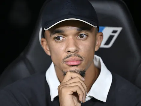 Reds não têm intenção de recontratar Alexander-Arnold no momento