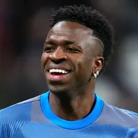 Vinicius Junior faz treino personalizado com Antonio Pintus