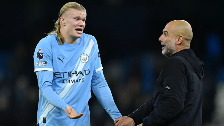 Interação entre Haaland e Guardiola em jogo do Manchester City