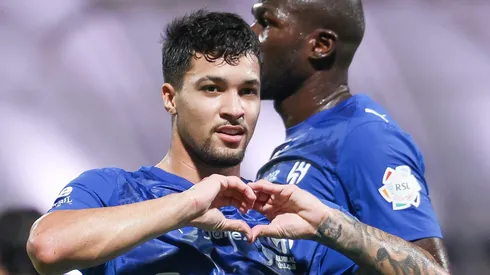 Al-Hilal exige opção de compra, divisão salarial e R$ 6 milhões para emprestar Marcos Leonardo. (Foto: Yasser Bakhsh/Getty Images)