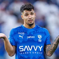 Marcos Leonardo quer ficar no futebol árabe após perder espaço