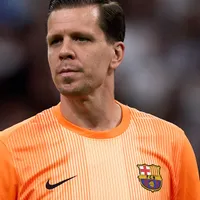 Barcelona cogita rescindir contrato de Szczesny para reduzir folha salarial