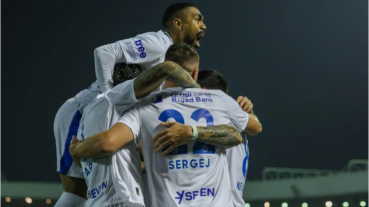 Shabab Al-Ahli tenta quebrar hegemonia do Al-Hilal. Foto: Yasser Bakhsh/Getty Images
