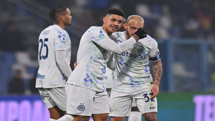 Luis Henrique comemora seu primeiro gol pela Inter de Milão - Alessandro Sabattini/Getty Images