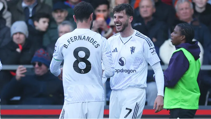 Mason Mount e Bruno Fernandes. (Photo by Julian Finney/Getty Images)