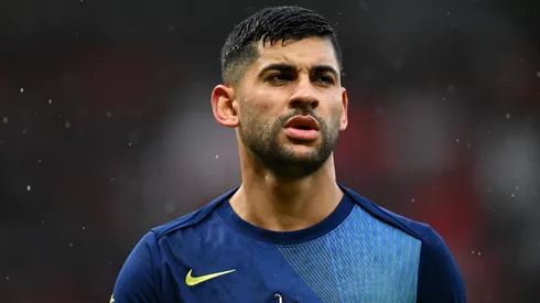 Paul Scholes indica Cristian Romero para o Manchester United. Foto: Gareth Copley/Getty Images
