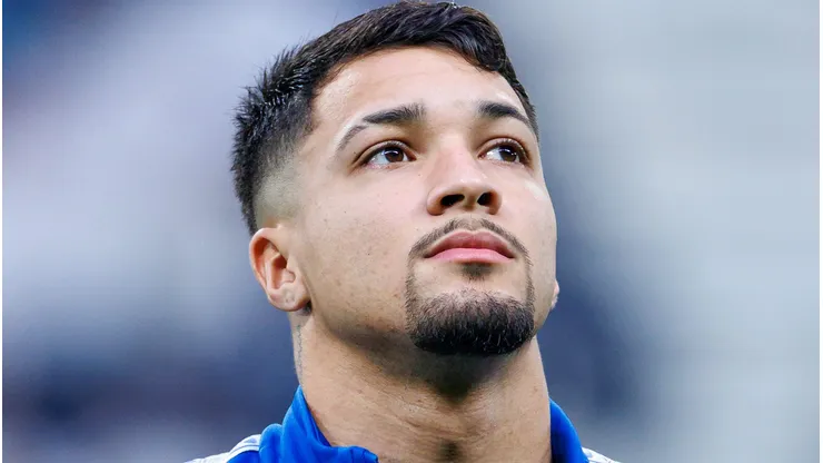 Marcos Leonardo durante aquecimento pelo Al-Hilal. (Photo by Abdullah Ahmed/Getty Images)