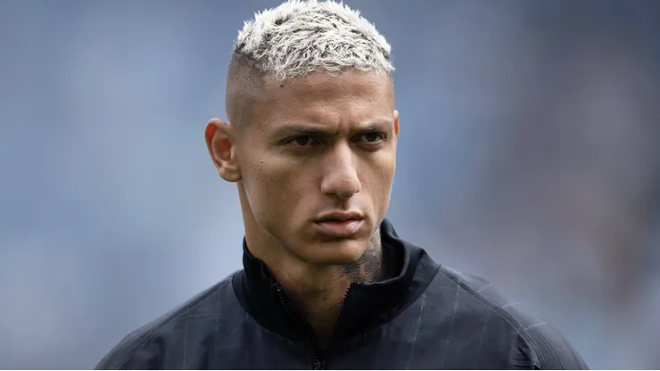 Richarlison já tem a preferência em atuar na Arábia Saudita. IMAGO / Visionhaus