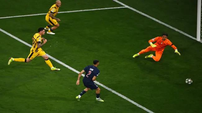 PSG e Inter de Milão na final da última Champions vencida pelo time francês – Dan Mullan/Getty Images