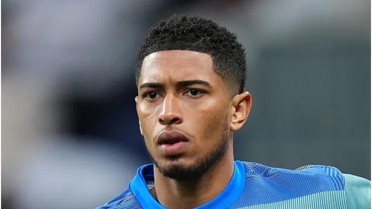 Jude Bellingham pode desfalcar o Real Madrid em até dois meses por lesão. (Photo by Angel Martinez/Getty Images)
