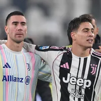 Preparador da Sérvia diz que Vlahovic vai para o Barcelona