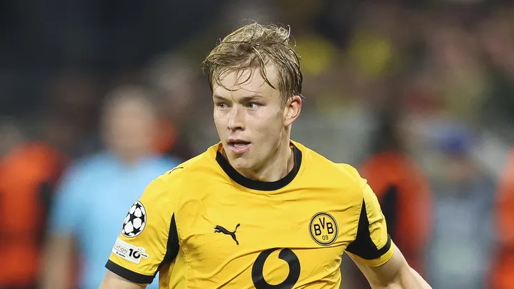 Borussia Dortmund quer R$ 185,5 milhões da Inter por Daniel Svensson. (Photo by Maja Hitij/Getty Images)