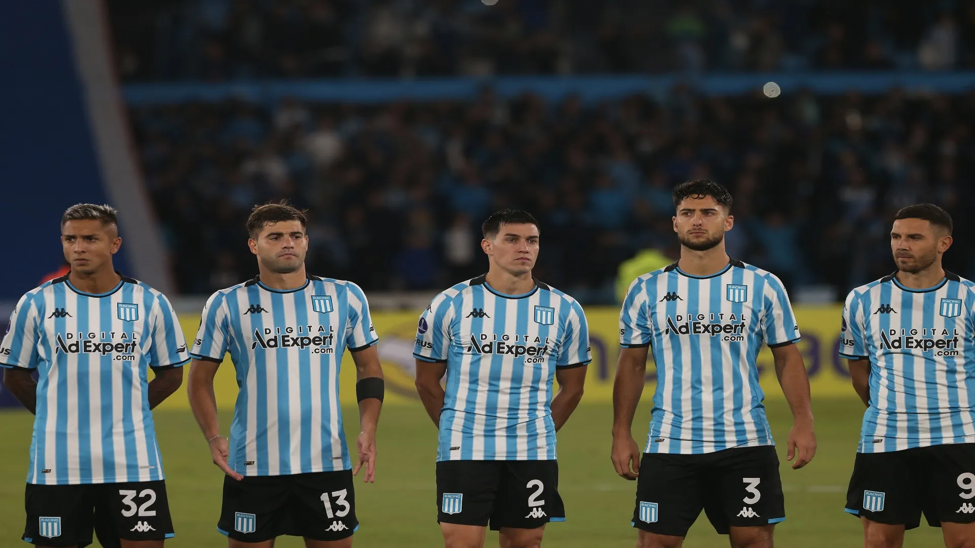Di Cesare e companheiros de Racing em 2024 – Daniel Jayo/Getty Images