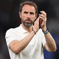 Gareth Southgate aparece como opção para o comando do Tottenham