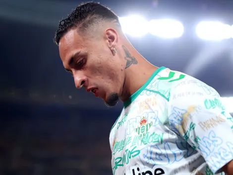 Antony joga com pubalgia e expõe dor constante no Betis