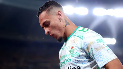 Antony rotina pesada para seguir jogando no Betis. Foto: Fran Santiago/Getty Images
