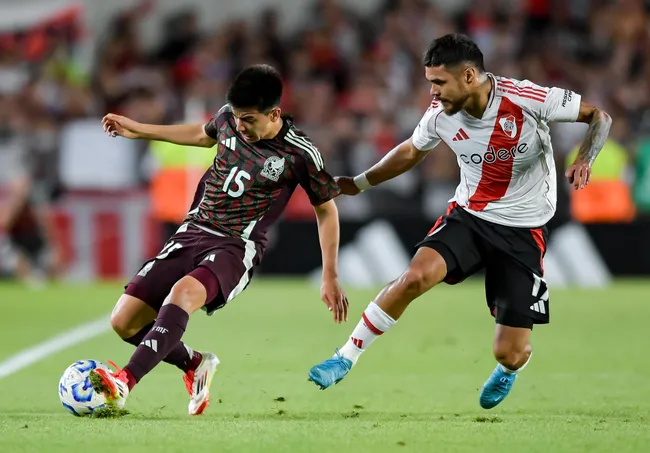 Paulo Díaz em ação pelo River Plate. (Foto: Marcelo Endelli/Getty Images)