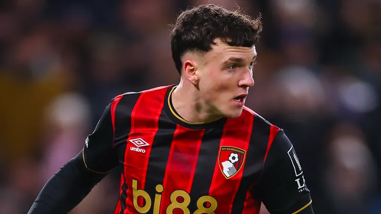 Álex Jiménez em jogo do Bournemouth. (Foto: Warren Little/Getty Images)