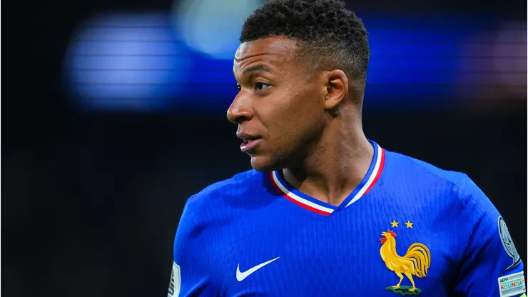 Mbappé assume liderança total e amplia o peso da França. Foto: Franco Arland/Getty Images