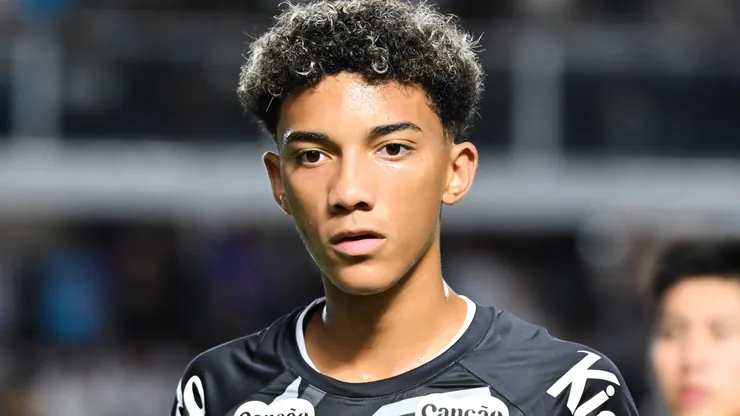 Robinho Jr perde espaço no Santos. Jota Erre/AGIF.