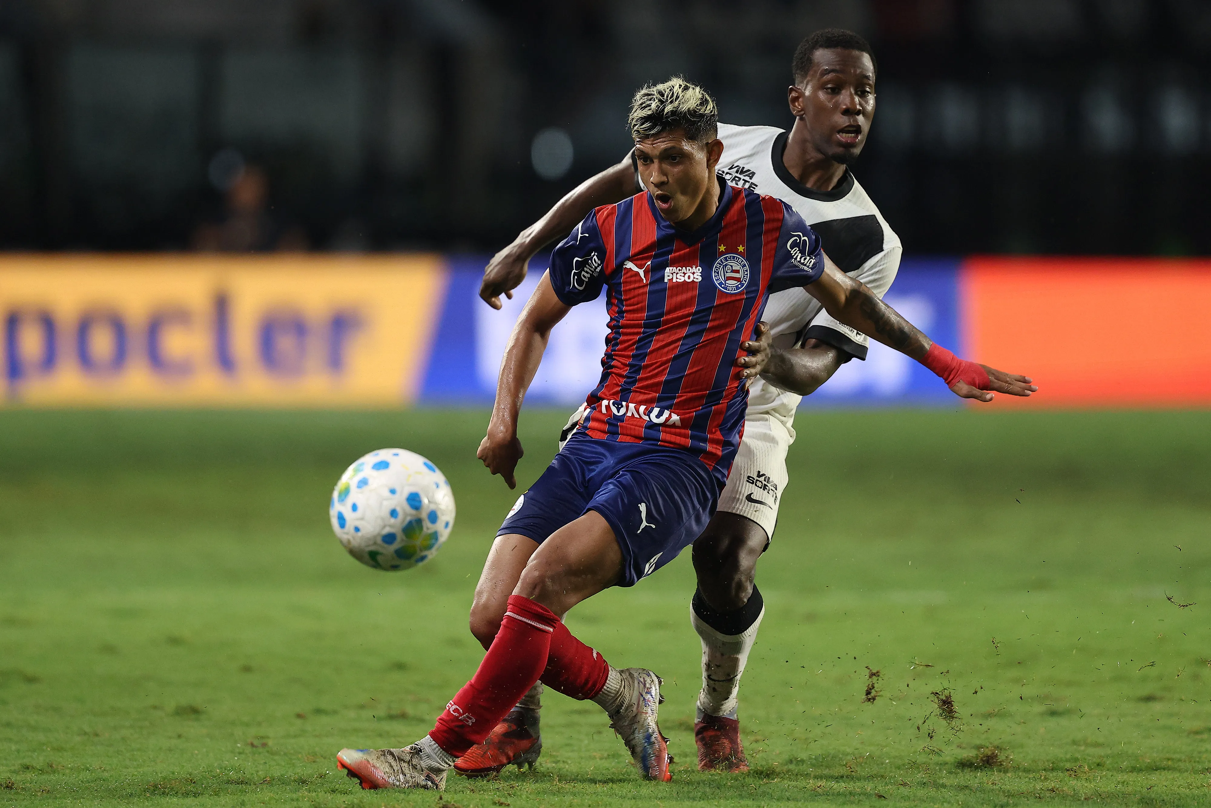 Erick Pulga em ação contra o Vasco. (Foto: Wagner Meier/Getty Images)