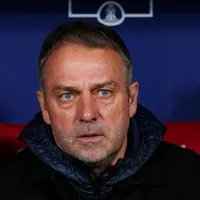 Flick critica VAR após goleada do Atlético de Madrid sobre o Barcelona