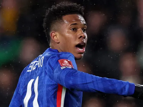 Estêvão perde gol sem goleiro em Hull City x Chelsea na FA Cup