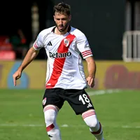 Viña é barrado por Gallardo em jogo pelo River Plate