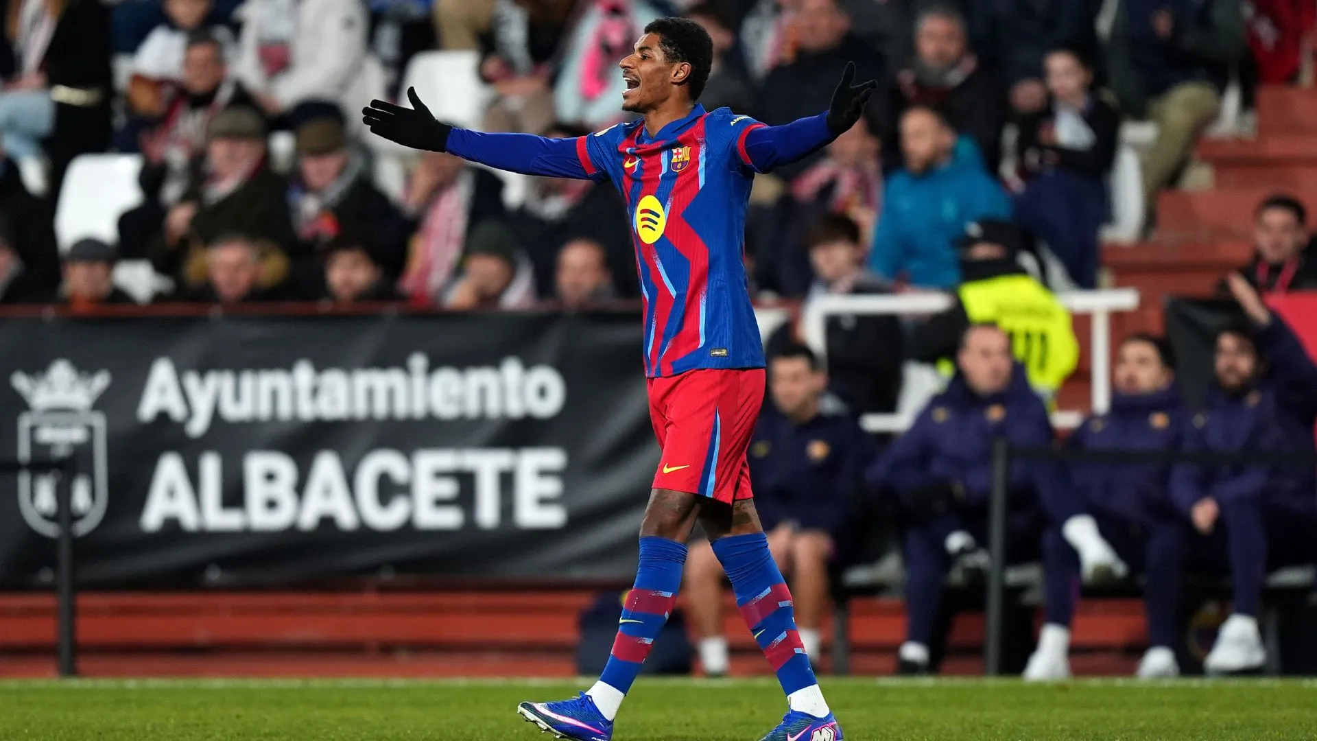 Rashford pode ser desfalque contra o Girona (foto: Angel Martínez/Getty Images)