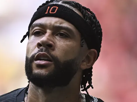 Barcelona e Manchester United são comparados com o Corinthians por Depay