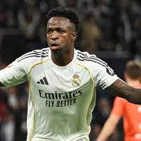 Vini Jr silencia críticos e marca golaço de pênalti em Real Madrid x Sociedad