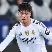 Víctor Valdepeñas é alvo de Milan e Arsenal