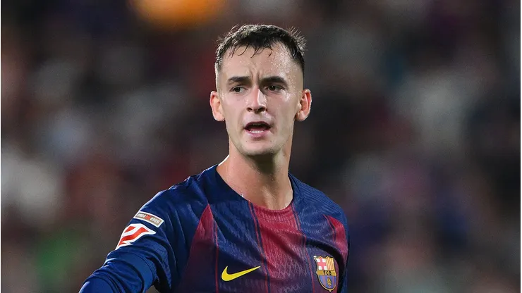 Barcelona cogita negociar Marc Casadó por concorrência no meio-campo. (Photo by David Ramos/Getty Images)