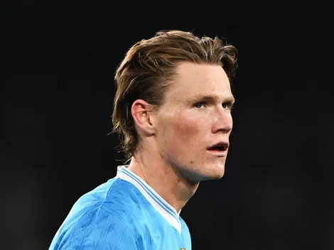 Napoli oferece renovação de contrato para Scott McTominay