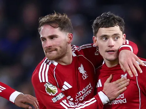 Manchester United prepara investida por Mac Allister, do arquirrival