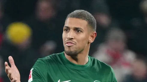 Alvo de Corinthians e Palmeiras, Vinícius Souza se destaca no Wolfsburg. (Foto: IMAGO / Chai v.d. Laage)