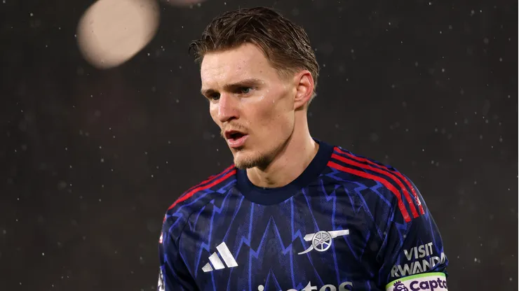 Martin Odegaard pode deixar o Arsenal. Foto: Carl Recine/Getty Images