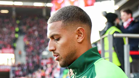 Alvo de Corinthians e Palmeiras, Vinícius Souza ganha alto salário no Wolfsburg. (Photo by IMAGO / STEINSIEK.CH)