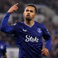 United lidera corrida por Iliman Ndiaye