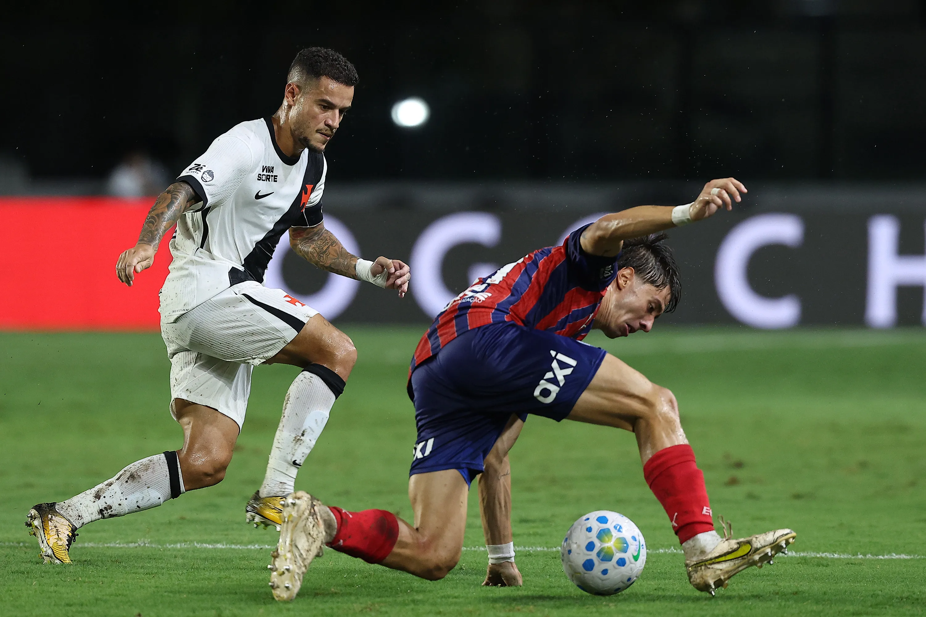 Philippe Coutinho em ação pelo Vasco da Gama . (Foto: Wagner Meier/Getty Images)