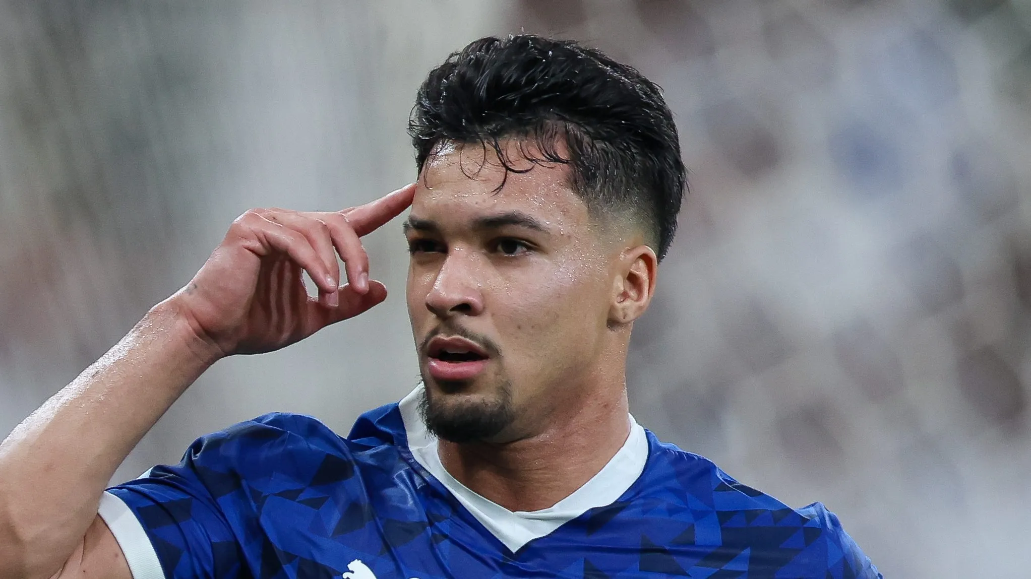 Marcos Leonardo pelo Al-Hilal.