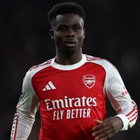 Saka renova contrato: “Espero conquistar tudo aqui”