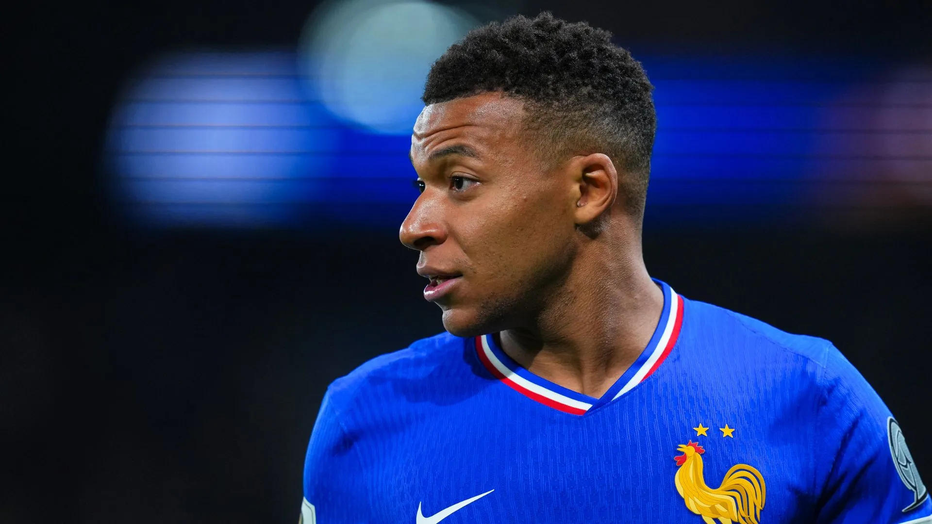 Mbappé em jogo da França (foto: Franco Arland/Getty Images)