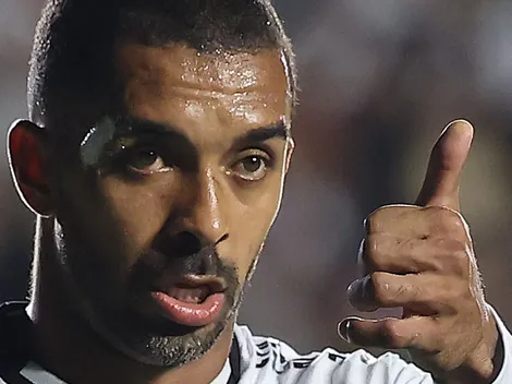 Vasco exige R$ 61 milhões para vender Paulo Henrique, alvo dos árabes