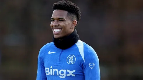 Estêvão, do Chelsea, esquece adversários e aponta o clima como maior dificuldade na Europa. (Foto: Jasper Wax/Getty Images)