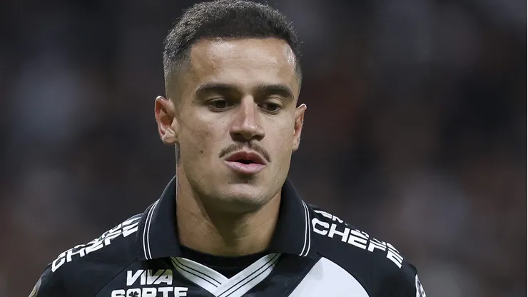 Coutinho não descarta retorno ao futebol europeu após deixar o Vasco da Gama. (Foto: Ricardo Moreira/Getty Images)