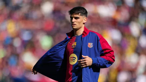Gerard Martín em jogo do Barcelona (Judit Cartiel/Getty Images)