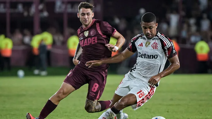 Jogo de ida entre Lanús e Flamengo