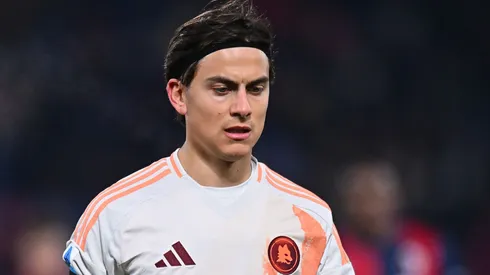 Dybala em campo com as cores da Roma. Foto: Alessandro Sabattini/Getty Images