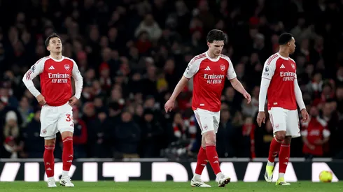 Jogadores do Arsenal em partida da Premier League (Justin Setterfield/Getty Images)